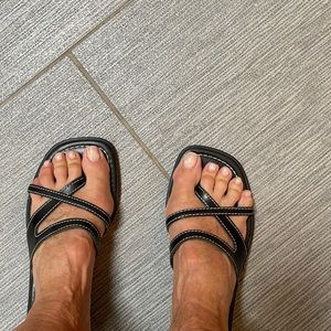 Black sandals done for the season mint condition size 5.5 little heel